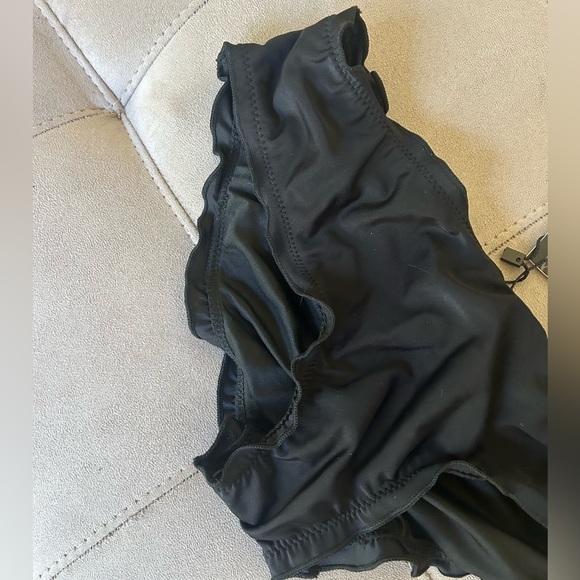NWT H2OH! COLOURS Roma Ruffle Bikini Bottom With Scrunchy Butt Detail - Picture 4 of 8
